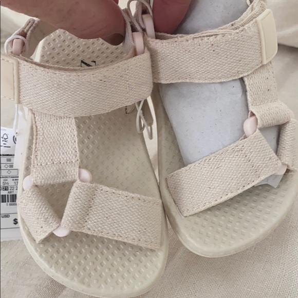 Zara fabric sandal - Picture 4 of 5